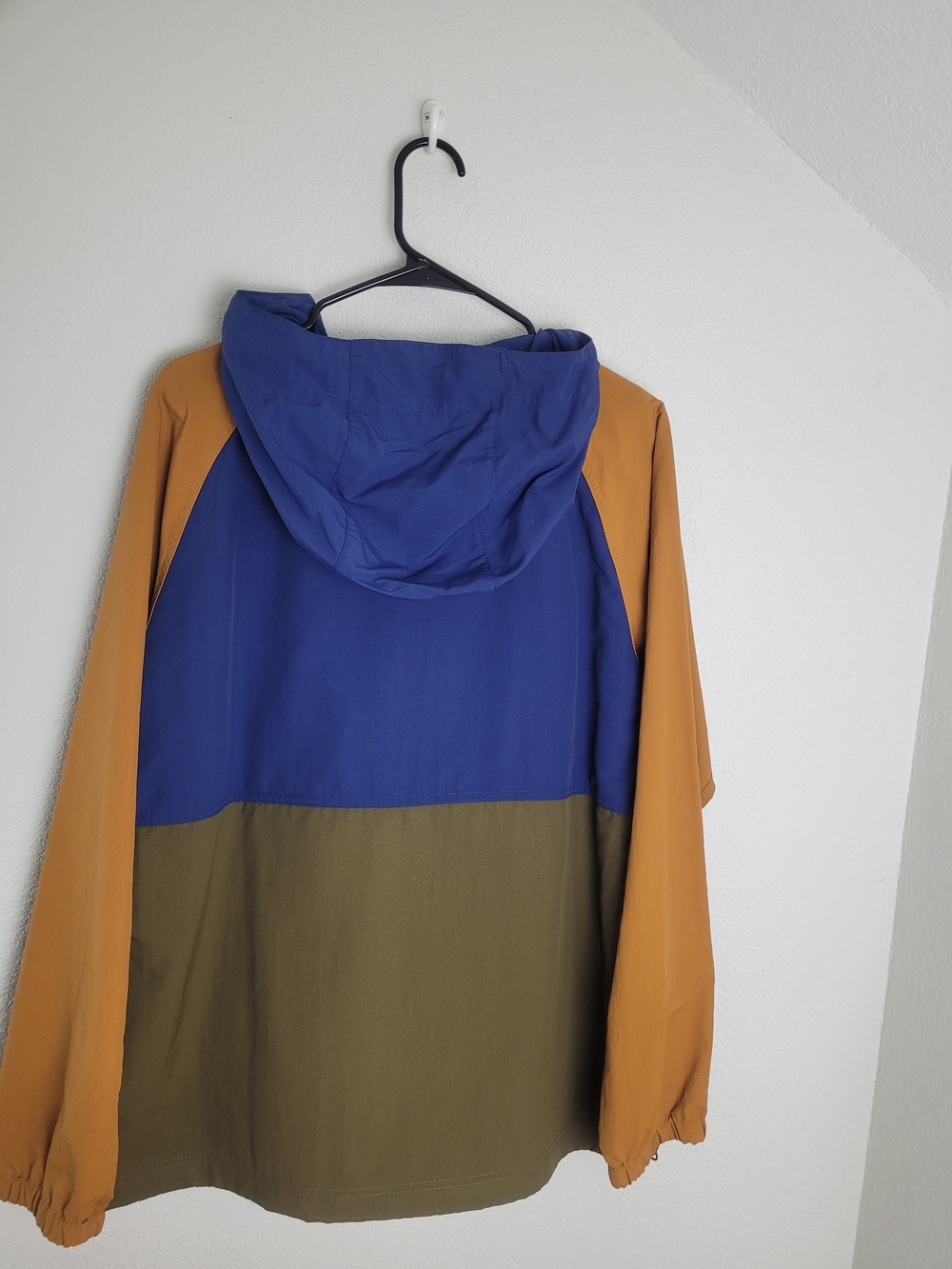 L.L. Bean Olive, Blue & Teal Colorblock Jogger Jacket - Picture 7 of 15